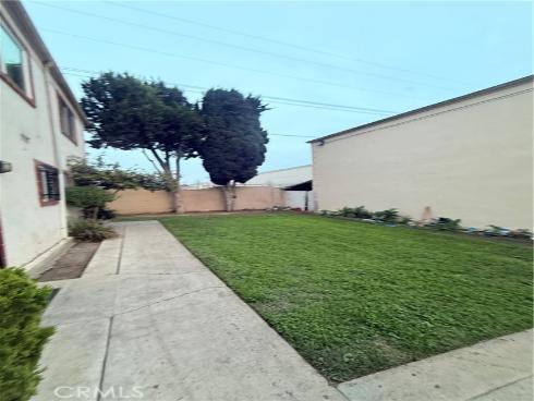 1000 E Bishop  M2  Street, Santa Ana, CA