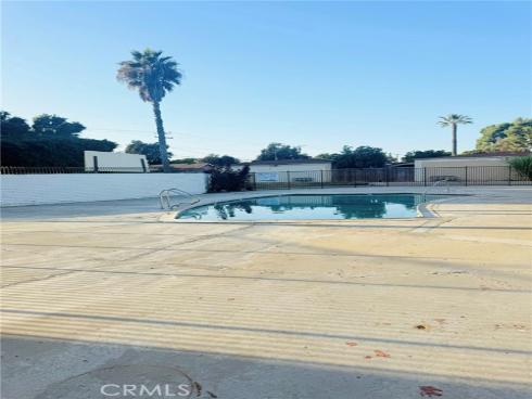 1000 E Bishop  M2  Street, Santa Ana, CA