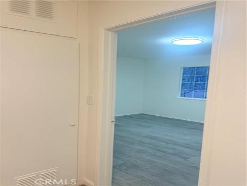 1000 E Bishop  M2  Street, Santa Ana, CA