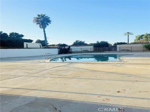 1000 E Bishop  M2  Street, Santa Ana, CA