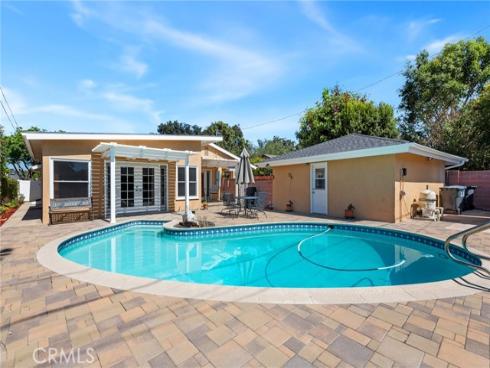 1116 W 21st   Street, Santa Ana, CA