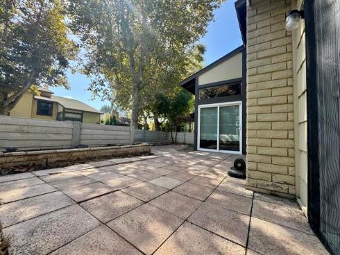 2518 N Tustin  E  Avenue, Santa Ana, CA