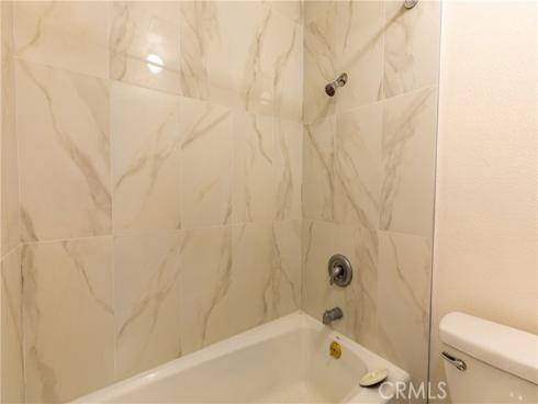 1040 W Macarthur 66 Boulevard, Santa Ana, CA