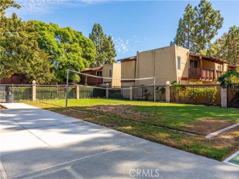 1040 W Macarthur 66 Boulevard, Santa Ana, CA