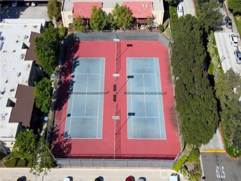 1040 W Macarthur 66 Boulevard, Santa Ana, CA