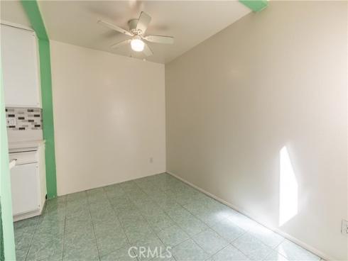 1040 W Macarthur 66 Boulevard, Santa Ana, CA