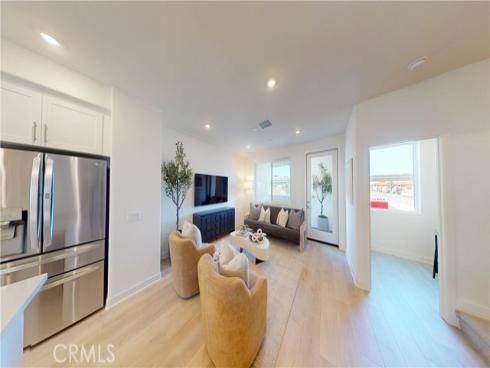 1882 E. 1st 260 Street, Santa Ana, CA