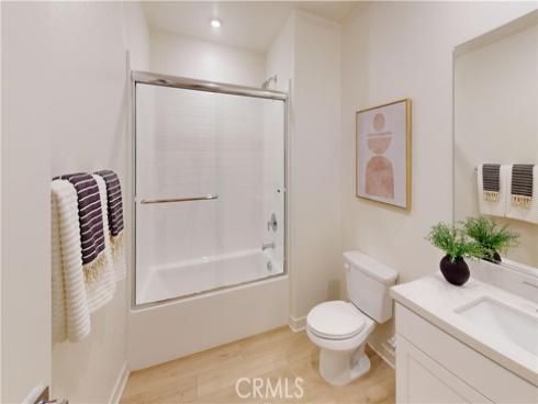 1882 E. 1st 260 Street, Santa Ana, CA