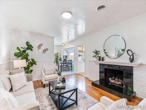 2602 N Louise , Santa Ana, CA