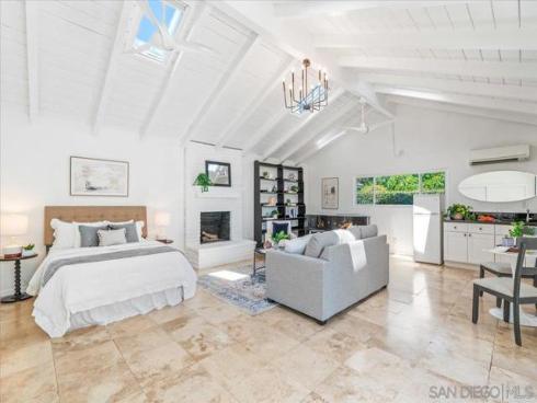 2602 N Louise , Santa Ana, CA