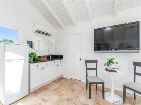 2602 N Louise , Santa Ana, CA