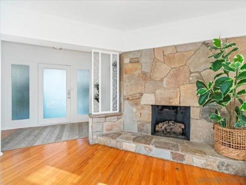 2602 N Louise , Santa Ana, CA