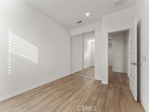 921 E 3rd Street, Santa Ana, CA