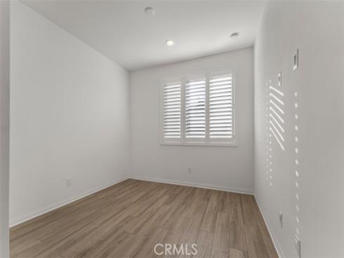 921 E 3rd Street, Santa Ana, CA