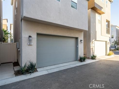 921 E 3rd Street, Santa Ana, CA