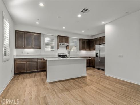 921 E 3rd Street, Santa Ana, CA