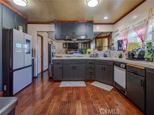 1402 S Poplar   Street, Santa Ana, CA