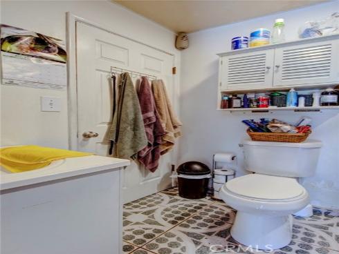 1402 S Poplar   Street, Santa Ana, CA