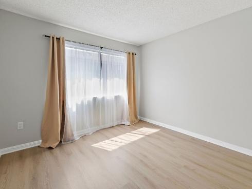 1080  Cabrillo Park  A  Drive, Santa Ana, CA