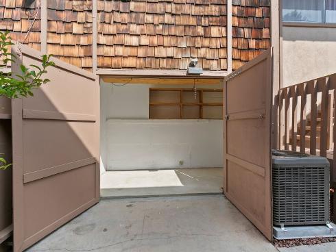 1080  Cabrillo Park  A  Drive, Santa Ana, CA