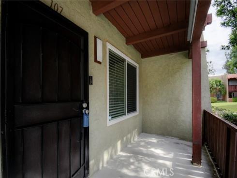 1000 W Macarthur 107 , Santa Ana, CA