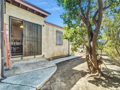 2118  Hickory   Street, Santa Ana, CA