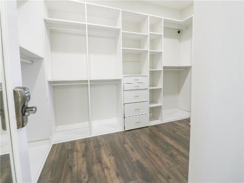 2850 N Stone Pine , Santa Ana, CA