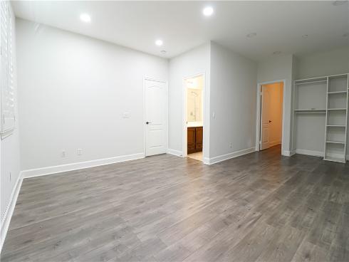 2850 N Stone Pine , Santa Ana, CA