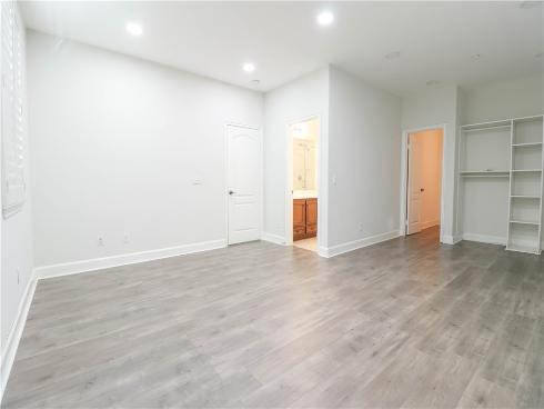 2850 N Stone Pine , Santa Ana, CA