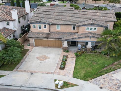 2850 N Stone Pine , Santa Ana, CA