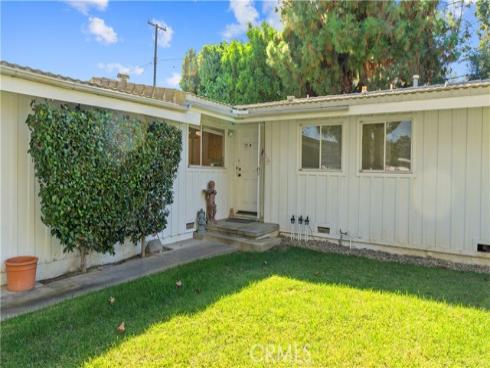 2432  Larchmont   AvenueAve, Santa Ana, CA
