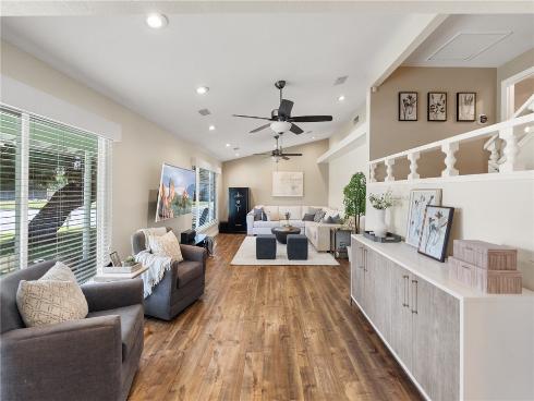 1701 E 6th  , Santa Ana, CA