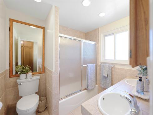 1701 E 6th  , Santa Ana, CA