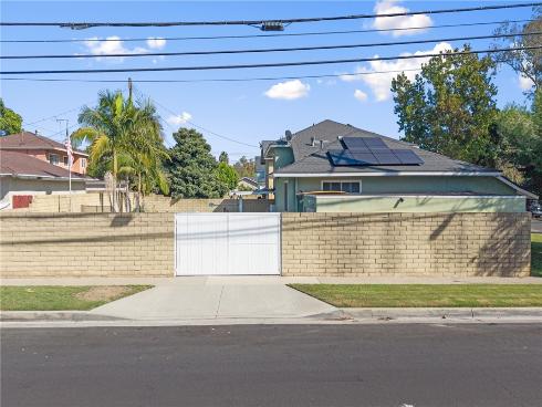 1701 E 6th  , Santa Ana, CA