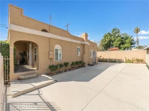 926 E Pine , Santa Ana, CA