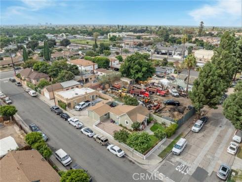 926 E Pine , Santa Ana, CA