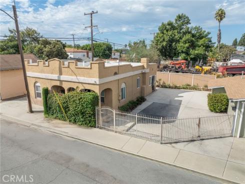 926 E Pine , Santa Ana, CA