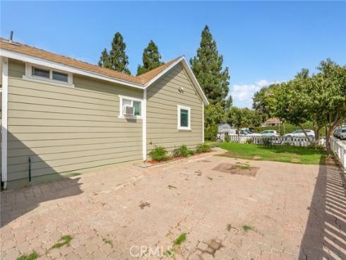 926 E Pine , Santa Ana, CA