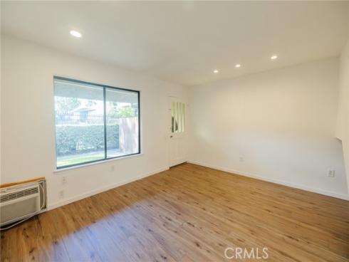 2411 Deodar , Santa Ana, CA