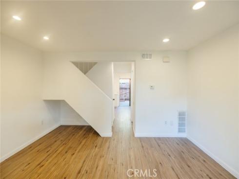 2411 Deodar , Santa Ana, CA