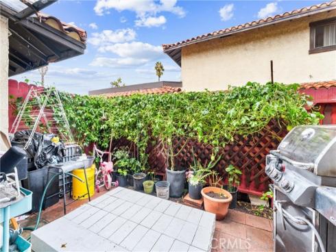 3927 W Mcfadden B Avenue, Santa Ana, CA