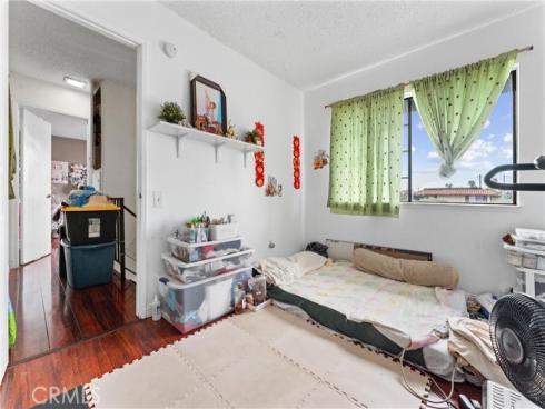 3927 W Mcfadden B Avenue, Santa Ana, CA