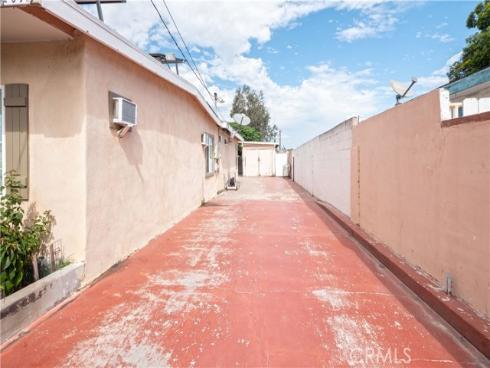 5405 W 4th  , Santa Ana, CA