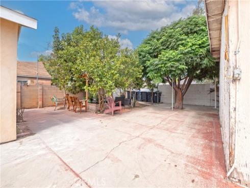 5405 W 4th  , Santa Ana, CA