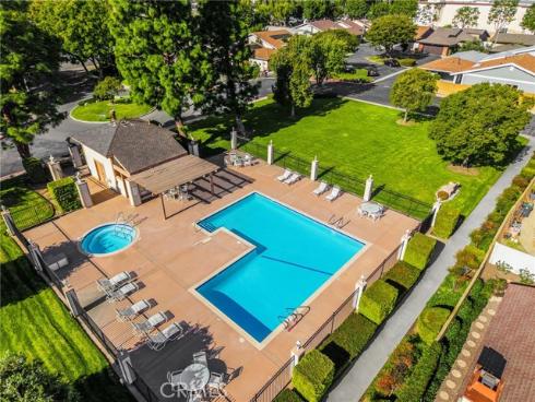 2133 Barclay , Santa Ana, CA