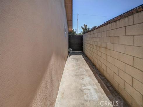 1725 W Carlton  , Santa Ana, CA