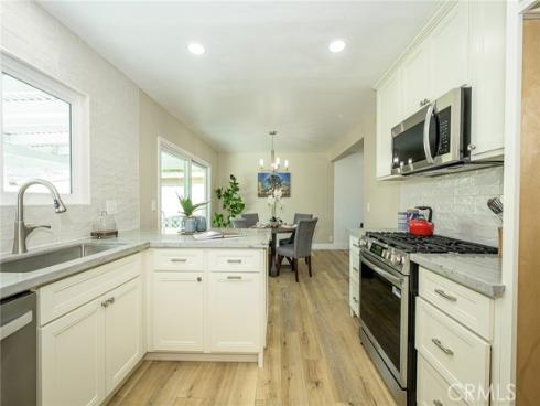 2406 S Pacific Avenue, Santa Ana, CA