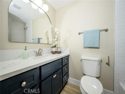 2406 S Pacific Avenue, Santa Ana, CA