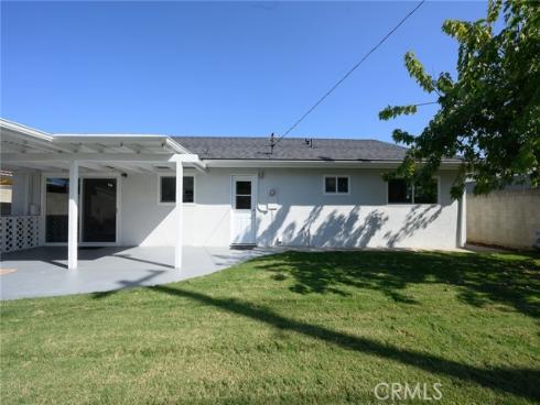 2406 S Pacific Avenue, Santa Ana, CA