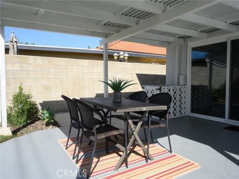 2406 S Pacific Avenue, Santa Ana, CA